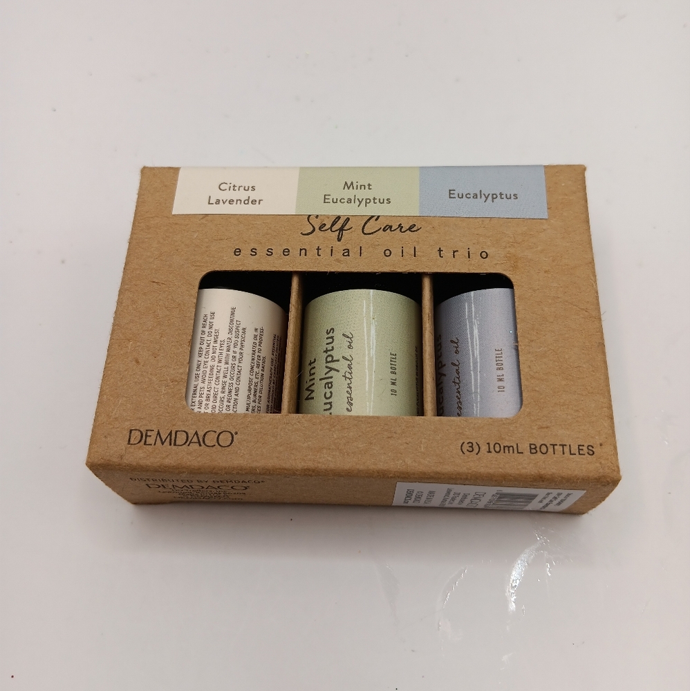 New Demdaco Self Care Essential Oil Pack Of 3 Eucalyptus & Lavender. Made In USA
